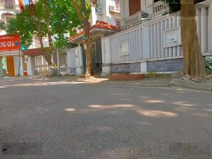 Chủ nhà nhờ bán nhà Hoàng Liệt 70m2 xây 4T MT4.5m giá 12.8tỷ ô tô tránh, hàng xóm biệt thự Linh Đàm