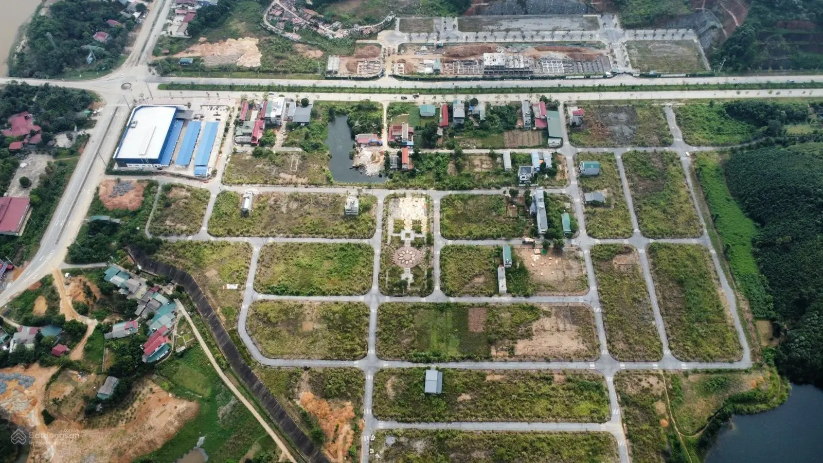 Chính chủ cần bán cắt lỗ thửa đất số 390 khu số 5 TP Yên Bái 100m2 giá chỉ hơn 700tr