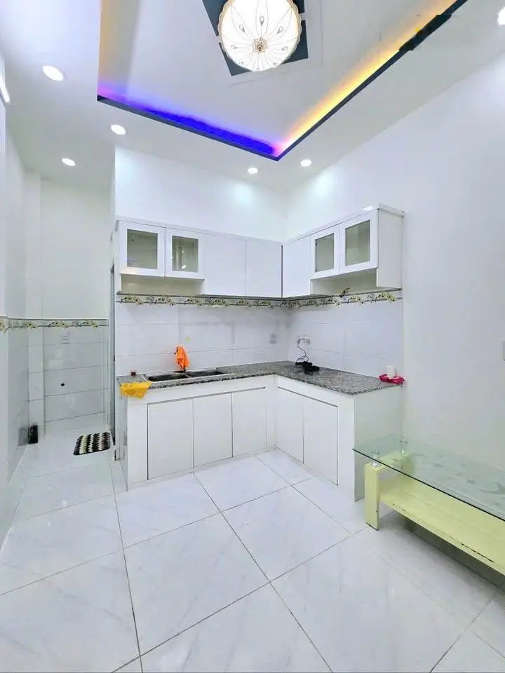 Nhà quận 6 hậu giang - shr - 800tr