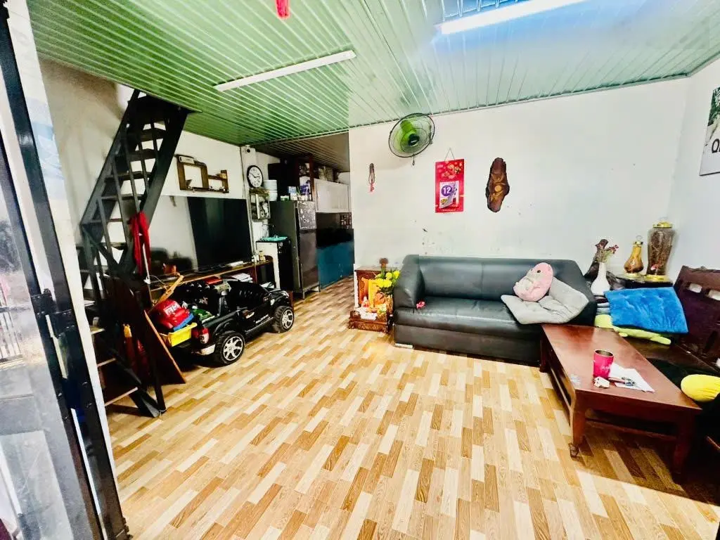 Hẻm xe hơi - bán nhà 1 trệt, gác trống suốt 40m2 - trung tâm P. Tăng Nhơn Phú B, TP. Thủ Đức