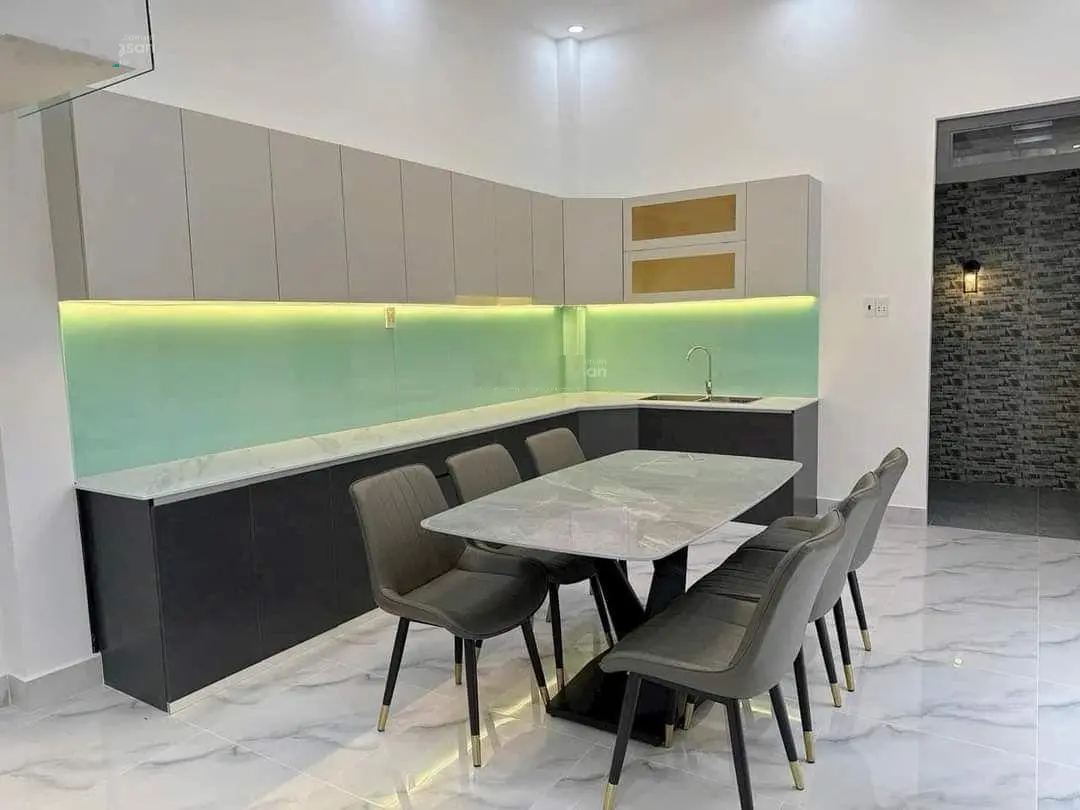 Nhà bán Tập đoàn 2 Tân kim, Cần Guộc Sổ Hồng riêng 80m(4 x20m) 1Trệt 2 lầu,4pn,3 wc