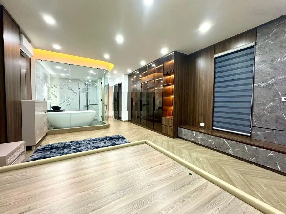 Có 102! Phân lô Nguyễn Khang, 10m ra phố ô tô tránh, văn phòng, ở sướng, 55m2*5 tầng*mặt tiền 5m