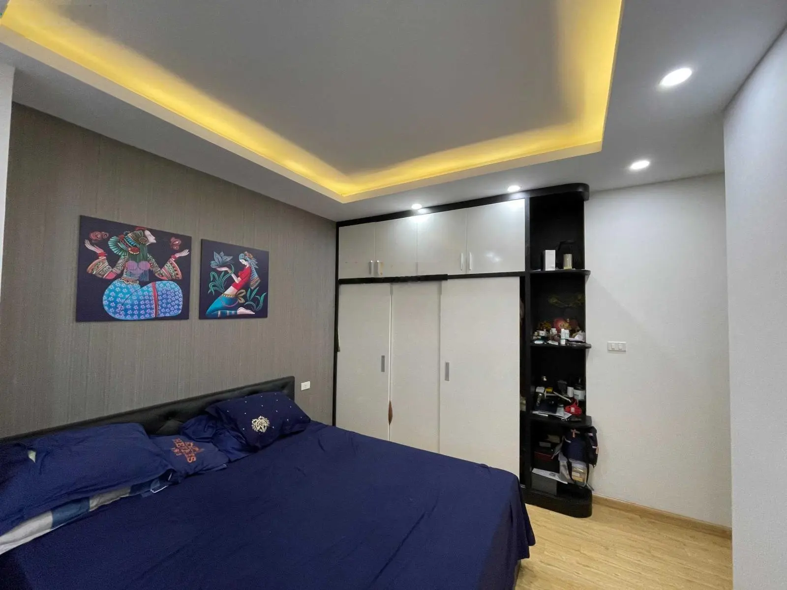 Giá thật, chính chủ bán căn 60m2, 2PN + 2WC full nội thất đẹp giá 4.5 tỷ, CC 60B Nguyễn Huy Tưởng