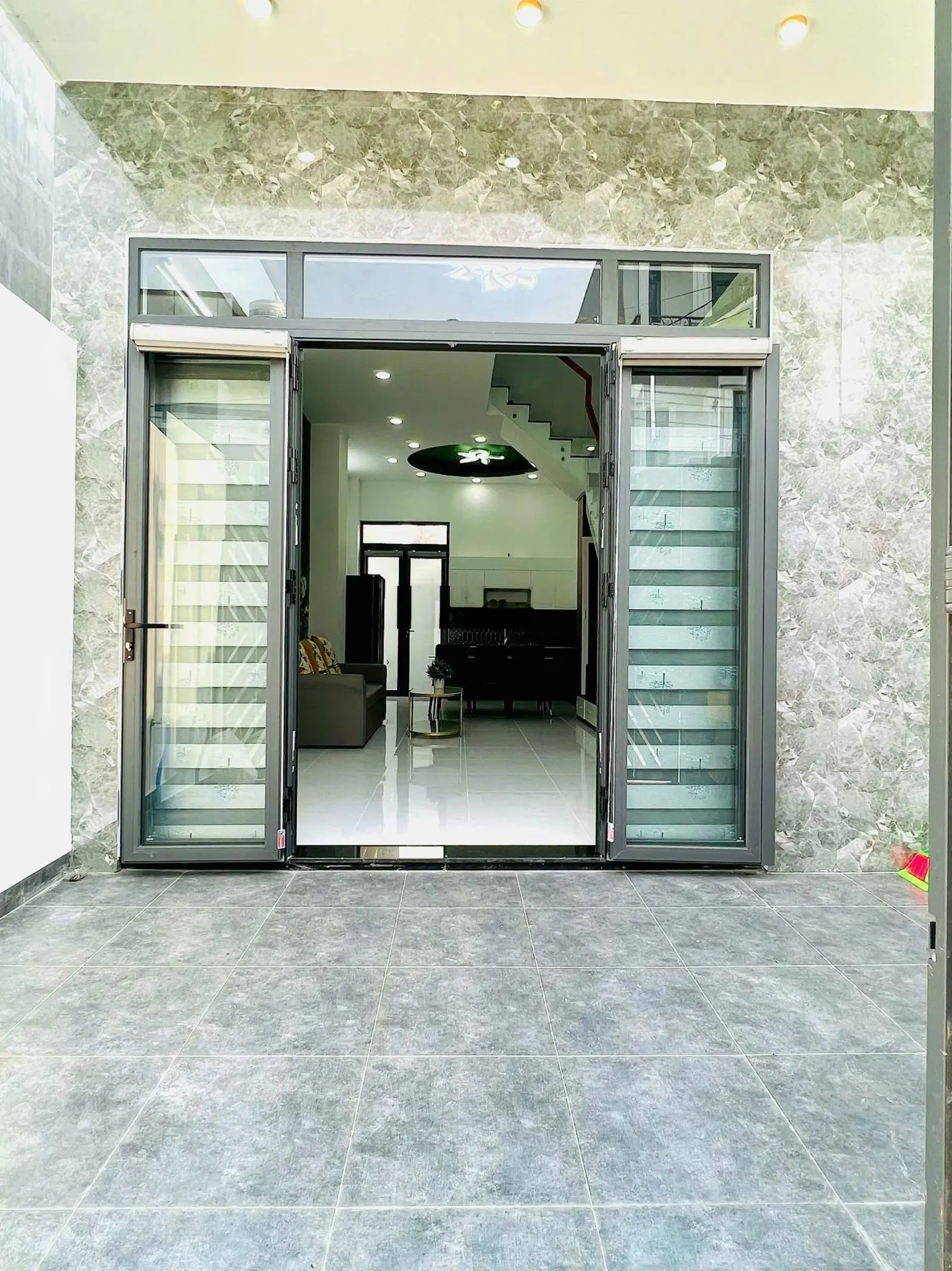 Nhà đẹp 1 trệt 2 lầu KDC Đặng Giá Phát Đ. Long Thuận TP. Thủ Đức LH 0935.327.166