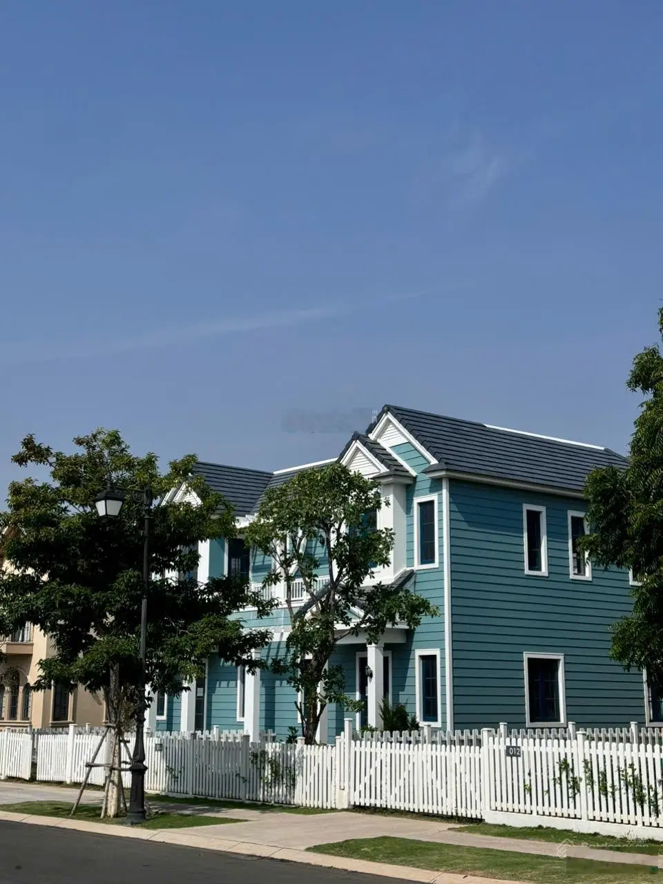 Biệt thự Novaworld Phan Thiết hướng Đông Nam gần hồ bơi Giá: 4.4 tỷ Bao thuế phí LH: 0966765282