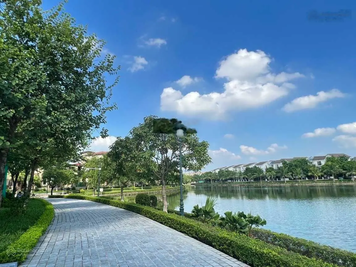 Bán nhanh căn 210m2 tại khu khép kín VistaLago thuộc KĐT Nam An Khánh, gần Vin Tây Mỗ, giá tốt