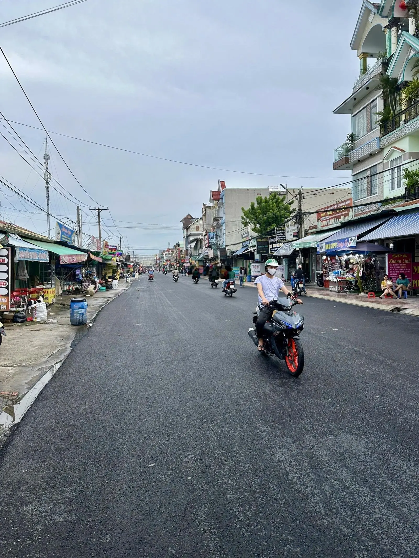 Ngộp vốn bán nhanh lô đất tặng kiot mặt tiền chợ 434. KCN Vsip1, đang cho thuê tháng hơn 10triệu