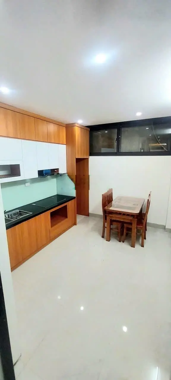 Cần bán nhà 5 tầng thang máy trung tâm phố cổ Hà Đông, gần chợ Hà Đông