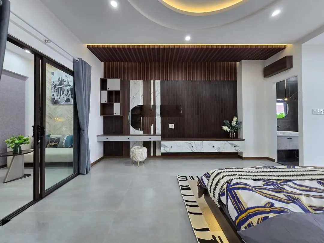 Bán nhà 3 tầng Hòa Phú, Hòa Minh, gần biển