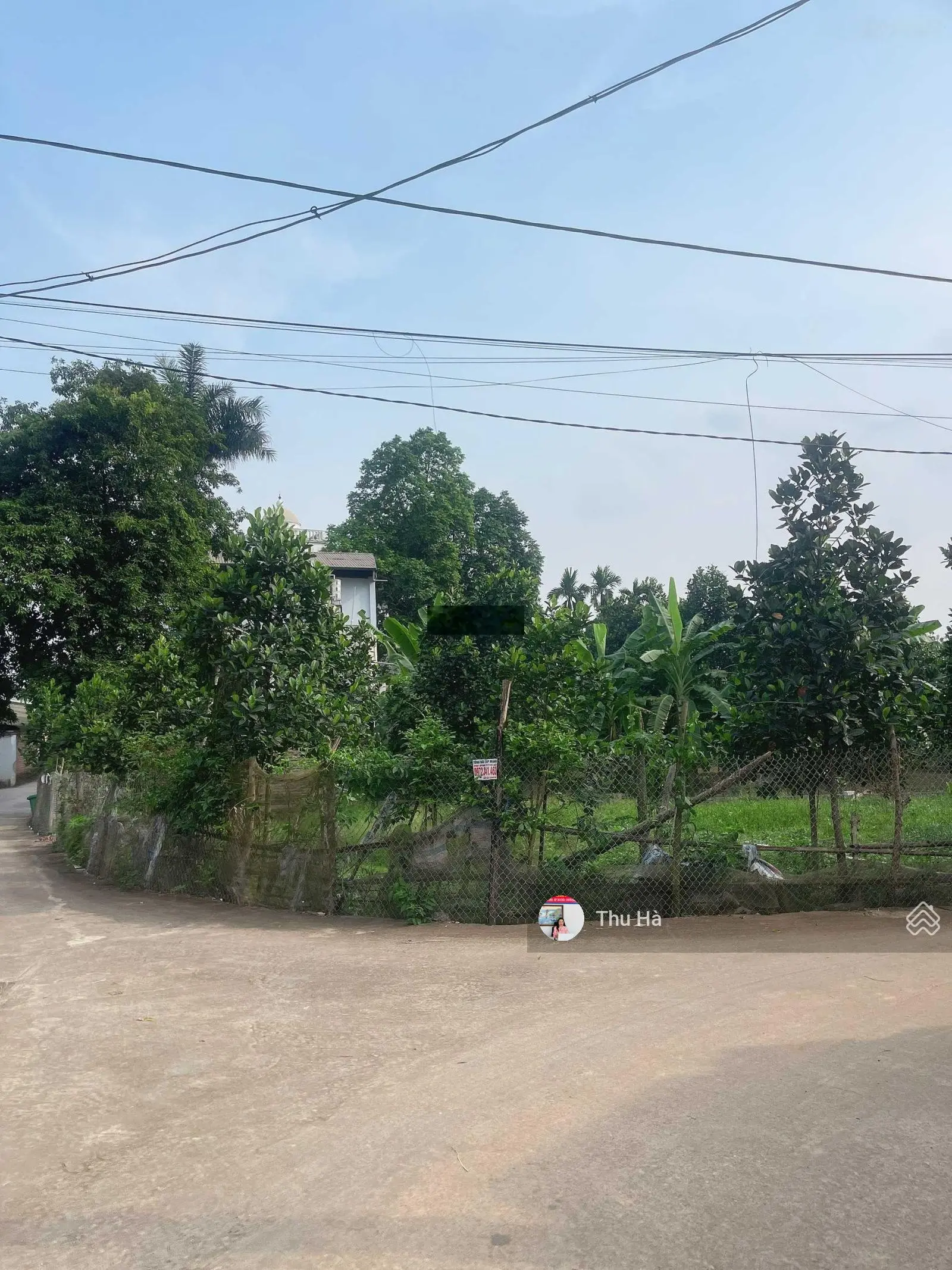 Chỉ nhỉnh 2 tỷ xíu có ngay lô đất 100 m2. Đất Sen Trì - Bình Yên. 5 phút ra ĐHFPT