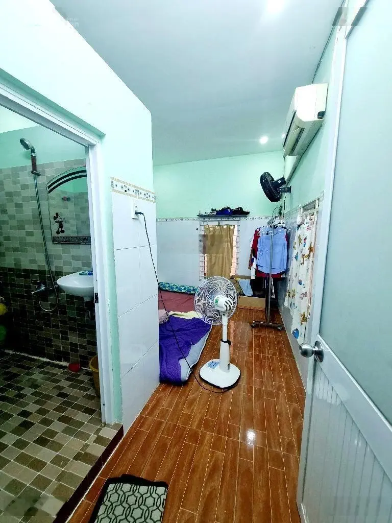 Bán NR 43m2 2 tầng, Nguyễn Tri Phương, Quận 10, giá 5,3 tỷ