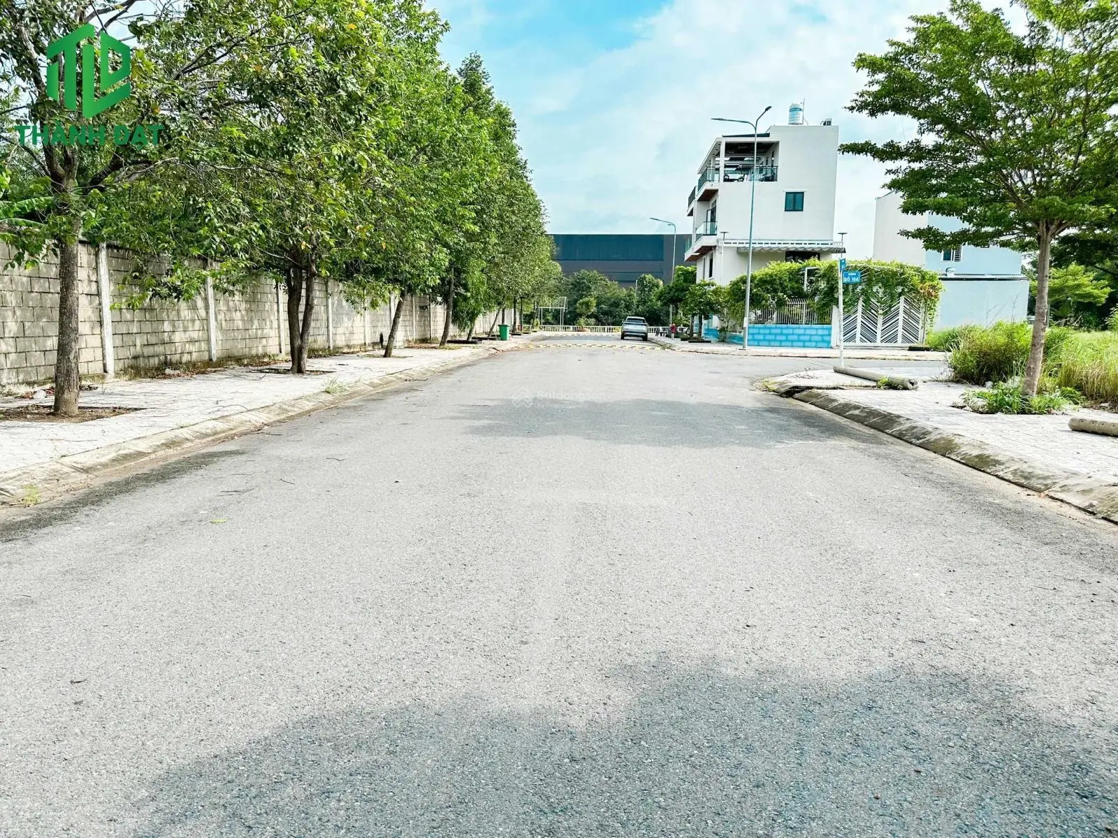 Cần tiền cắt lỗ 300 triệu lô đất khu dân cư Tân Đô