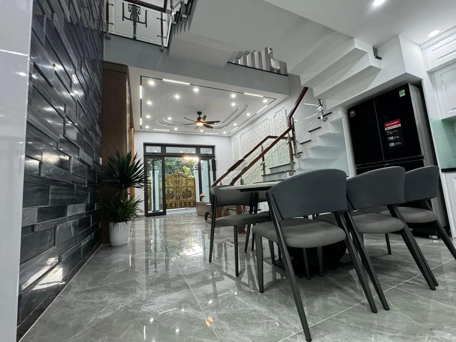 Nhà 3 tầng mặt tiền Nguyễn Chí Diễu gần chợ An Hải Bắc