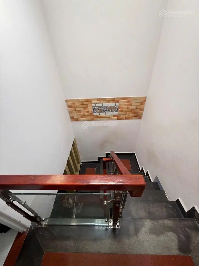 Bán nhà 43m2 Huỳnh Văn Nghệ - Phường 15 - Tân Bình - 2tầng - 4x11m - giá nhỉnh 3 tỷ