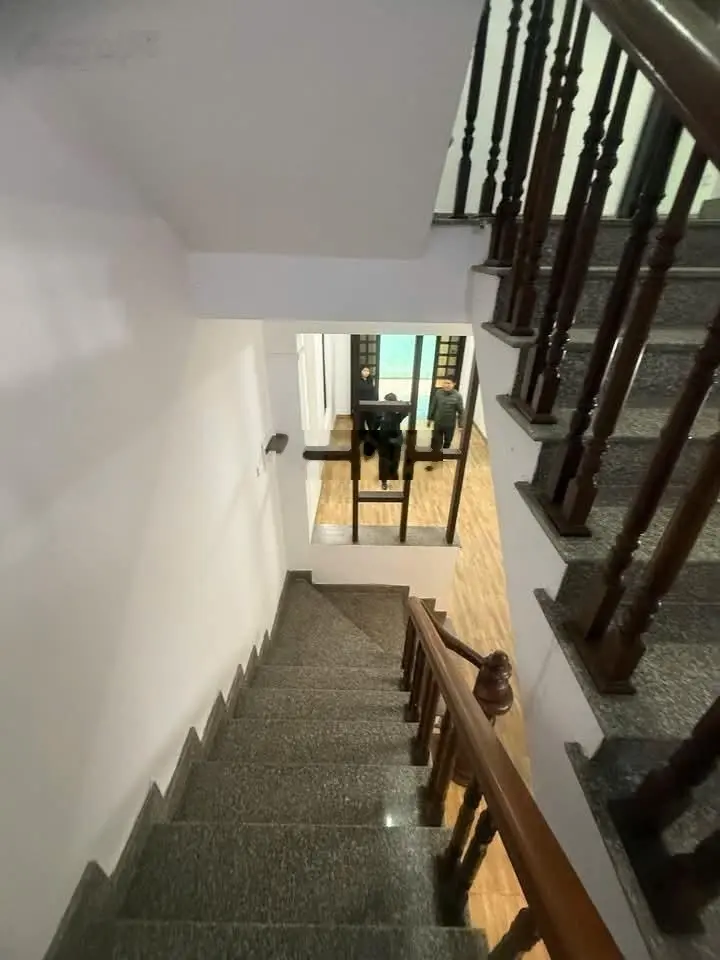 Hot. Chính chủ bán nhà Mỗ Lao Hà Đông. Lô góc. Diện tích 50m2