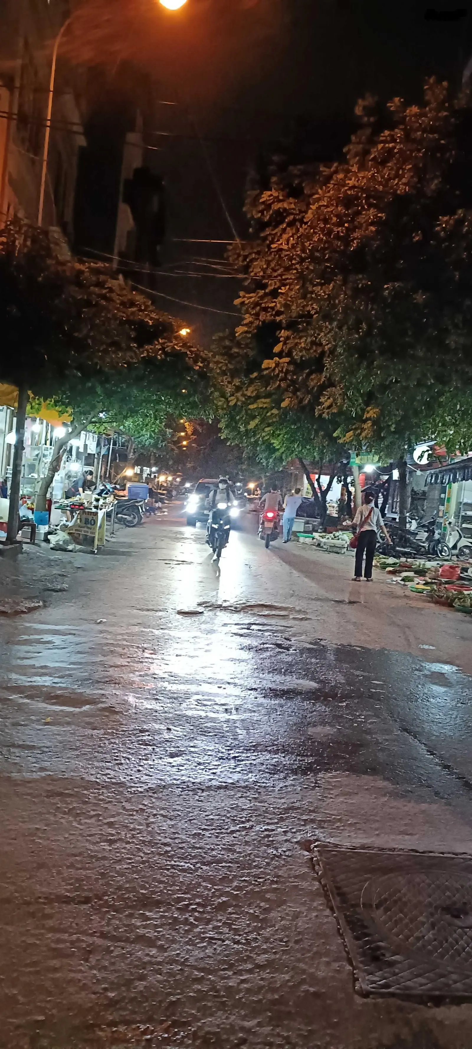 Siêu phẩm đấu giá Ngô Thì Nhậm Hà Đông, 52m, 6 tầng, giá 15.x tỷ, 3 Ô tô tránh kinh doanh