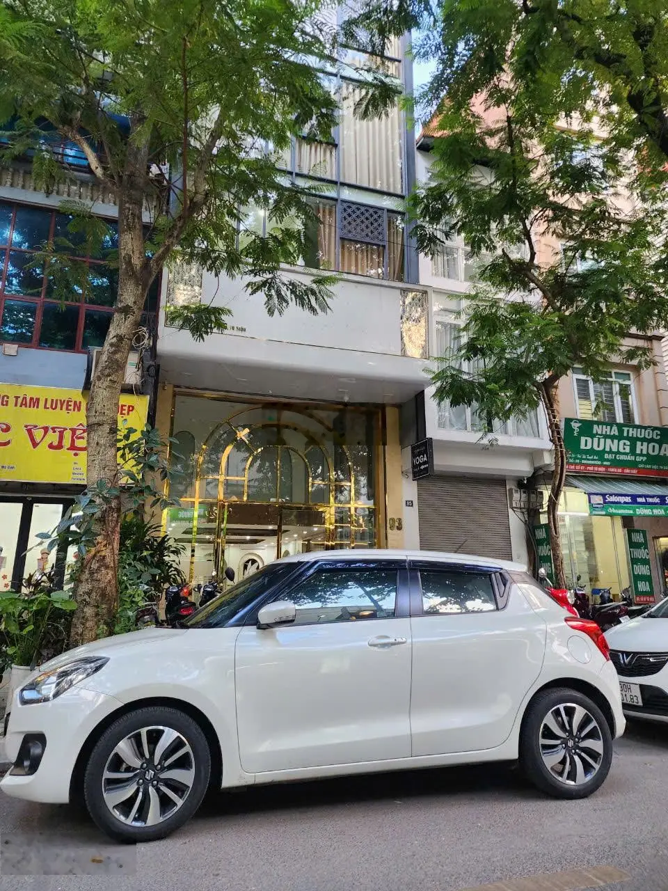 Hiếm, bán nhà mặt phố Đồng Cổ, Tây Hồ - thang máy vỉa hè - kinh doanh đỉnh cao, 40,1m2, giá 15,1 tỷ