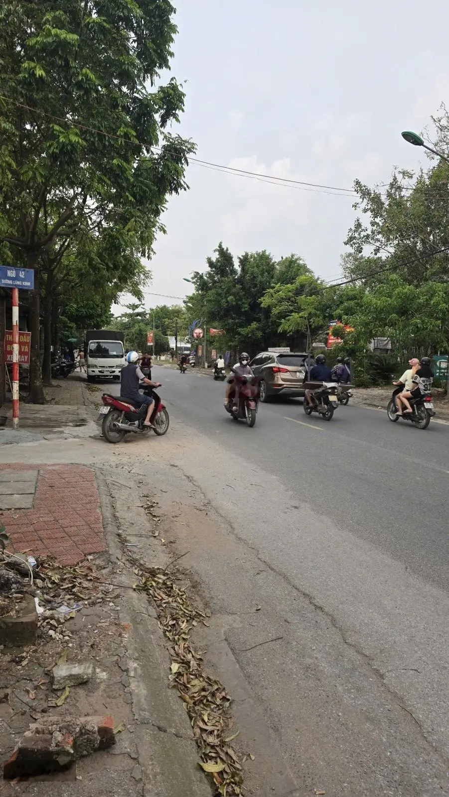 Chính chủ tôi cần bán Nhà mặt phố Thị Trấn Trôi, Hoài Đức, kinh doanh sầm uất: 98M2. Chỉ 13.05 tỷ.