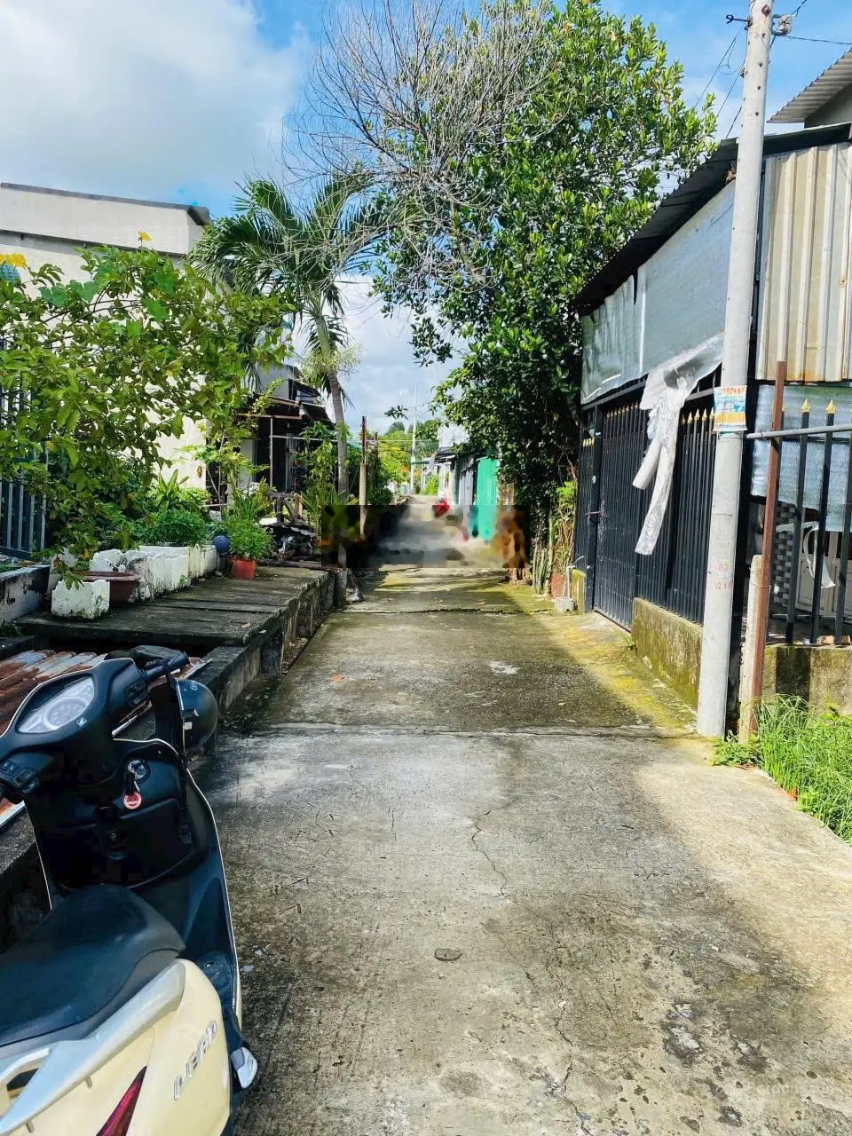 Tôi chính chủ kẹt tiền cần bán miếng đất thổ cư xây dựng được ngay thị trấn Củ Chi giá rẻ