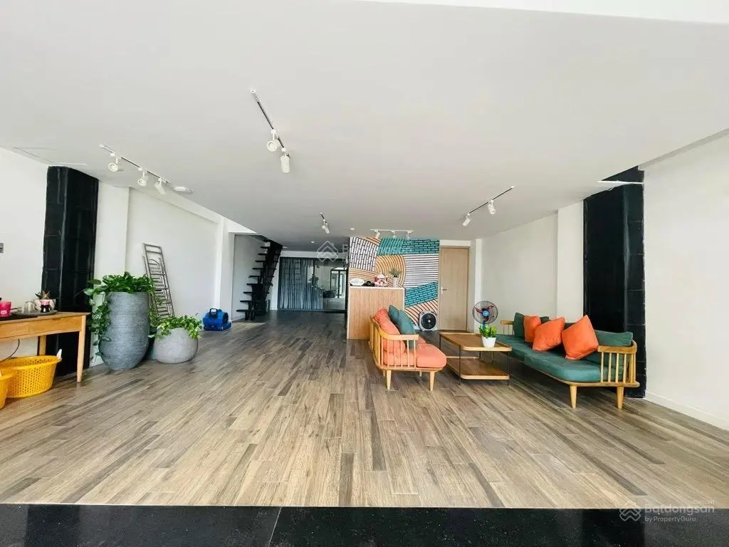 Ngày khu VIP Đường Châu Thị Vĩnh Tế thông ra Mai Thúc Lân. Cần bán căn hộ có dòng tiền 130tr/tháng