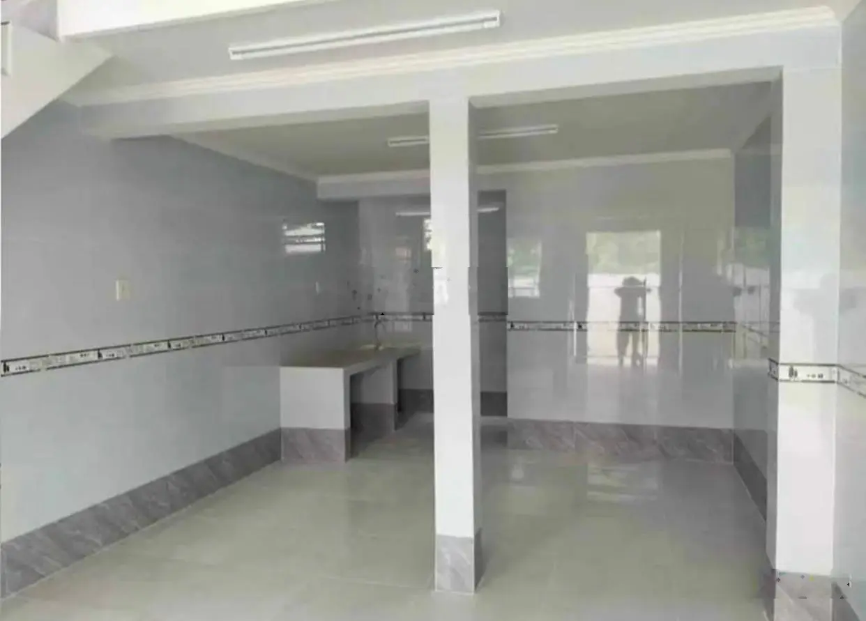 Bán lô đất 112m2 sẵn luôn nhà tạm lúc trước bán tạp hoá ở hẻm 1/ Hà Huy Giáp,SHR 2tỷ3