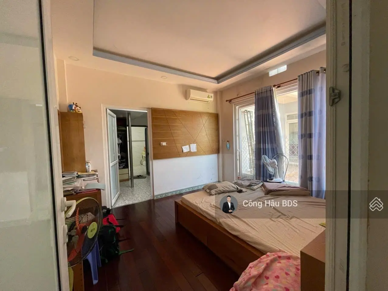 Nhà Lầu Trệt- Sổ Hoàn Công. DT: 106M2. (4x 26.5M). Đường nhựa 5M Thông. Cách QL 1K chỉ 100M.