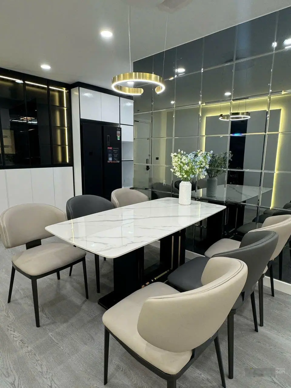 Cần bán biệt thự lideco bắc 32 , dt 145m , cách 20m ra hồ điều hòa , hoàn thiện đẹp, có thang máy