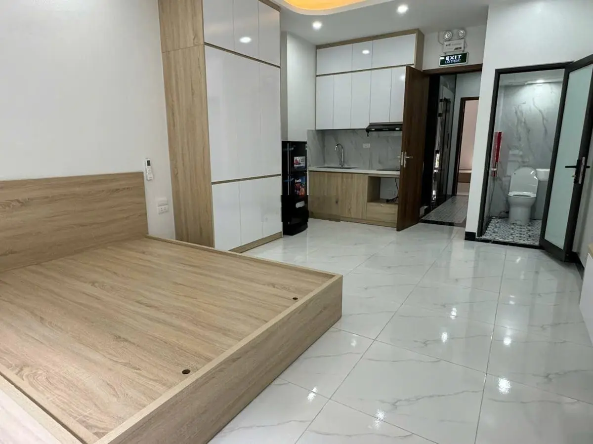 Nhà đẹp! Dòng tiền ổn định 800tr/năm tại phố Minh Khai, DT 58m2*6 tầng, thang máy, 40m ra phố