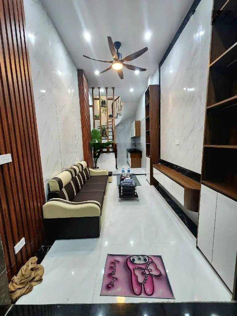 Cần bán nhà riêng giá 3,9 tỷ VND tại Đường Dương Văn Bé, Hà Nội