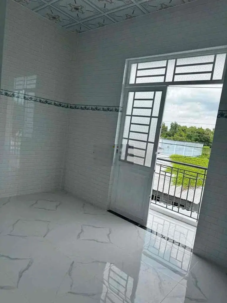 NHÀ MỚI CẤT PHƯỜNG 8 đường nhựa NGUYỄN VĂN LÂU