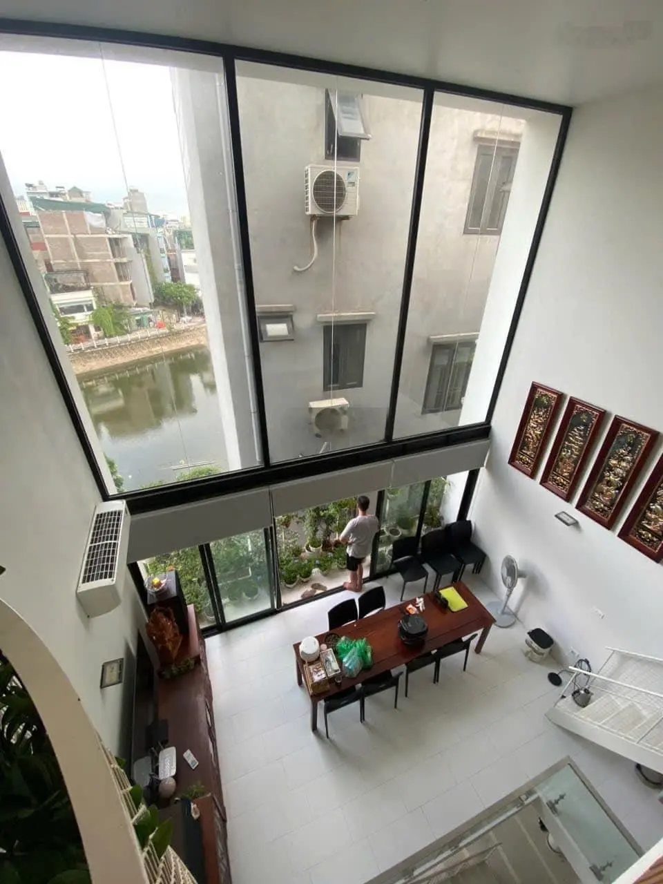 5m Ra phố Hồng Tiến 50m2 6 tầng gara kiến trúc mở thang máy hiện đại tiện ích ngập tràn 10.3 tỷ