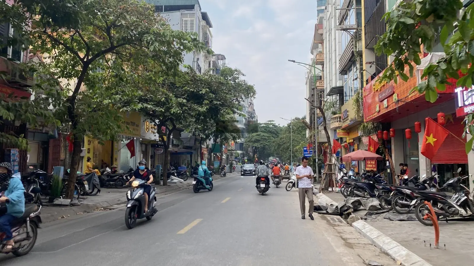 Bán nhà 4 tầng phố Cửa Bắc - Nguyễn Trường Tộ - vip Ba Đình. 120m2 mặt tiền 6,5m chỉ chào 60 tỷ.