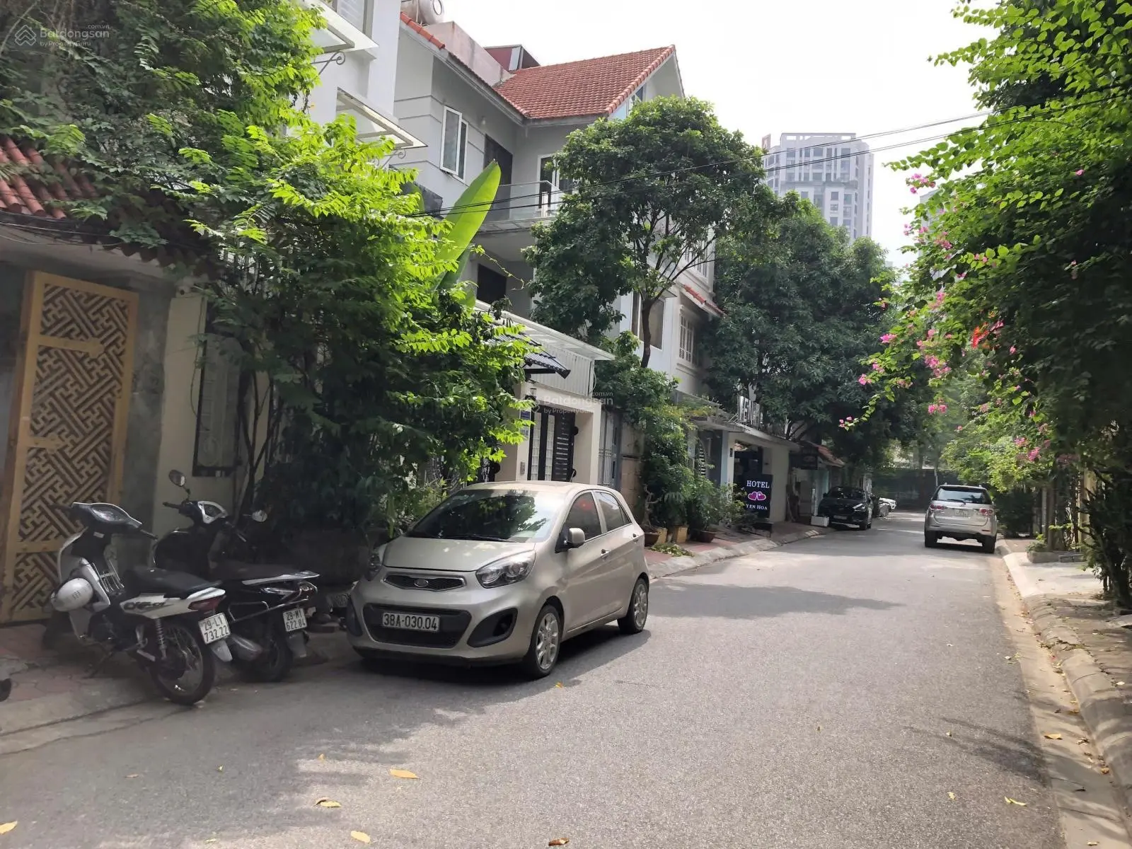 Bán nhà biệt thự tại khu đô thị Yên Hòa, giá 60 tỷ, diện tích 152.9m2
