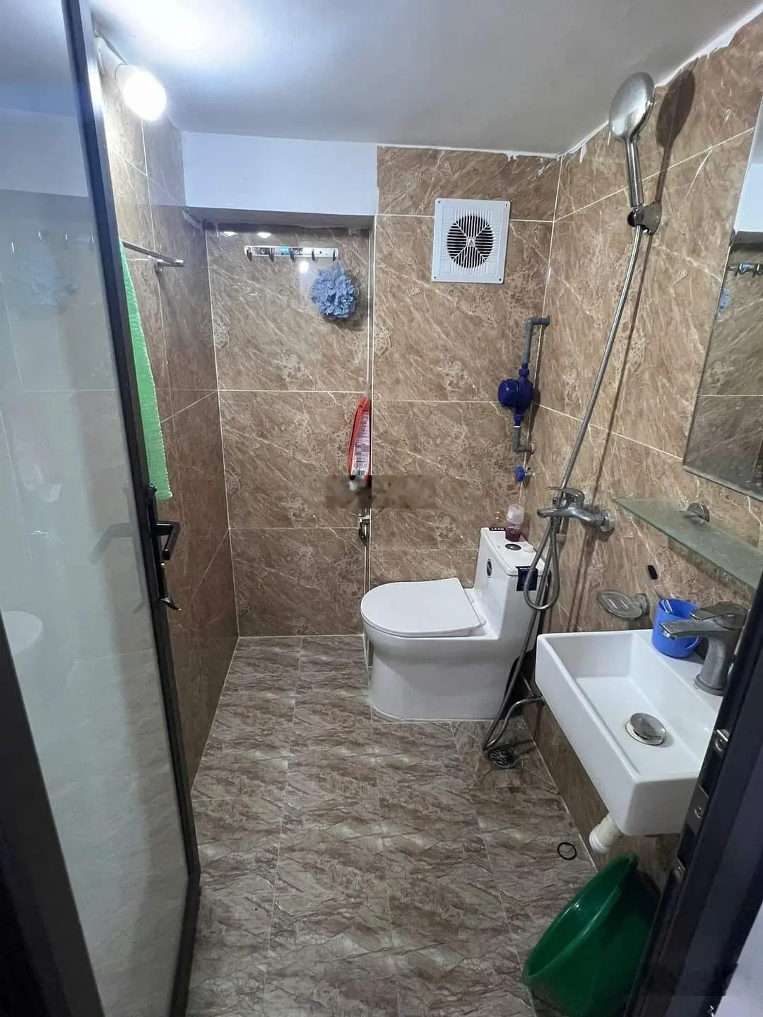 Đông ngạc, chung cư dòng tiền 700tr năm, khu vực cho thuê cháy phòng. 10 phòng duplex. Dt58m2