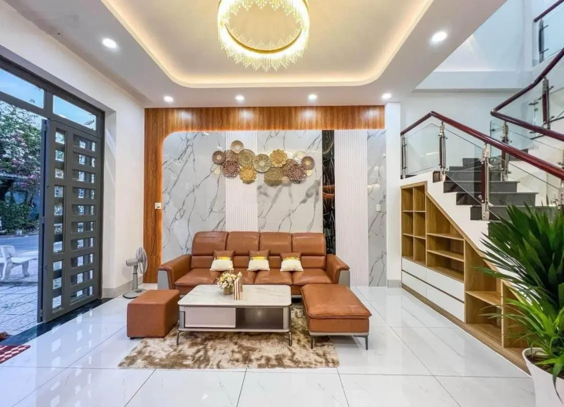 HÀNG HOT TẠI ĐƯỜNG HUỲNH VĂN BÁNH, PHÚ NHUẬN 1,99 TỶ, 54M2, 2PN Ngay trung tâm cao đẳng kinh tế Shr