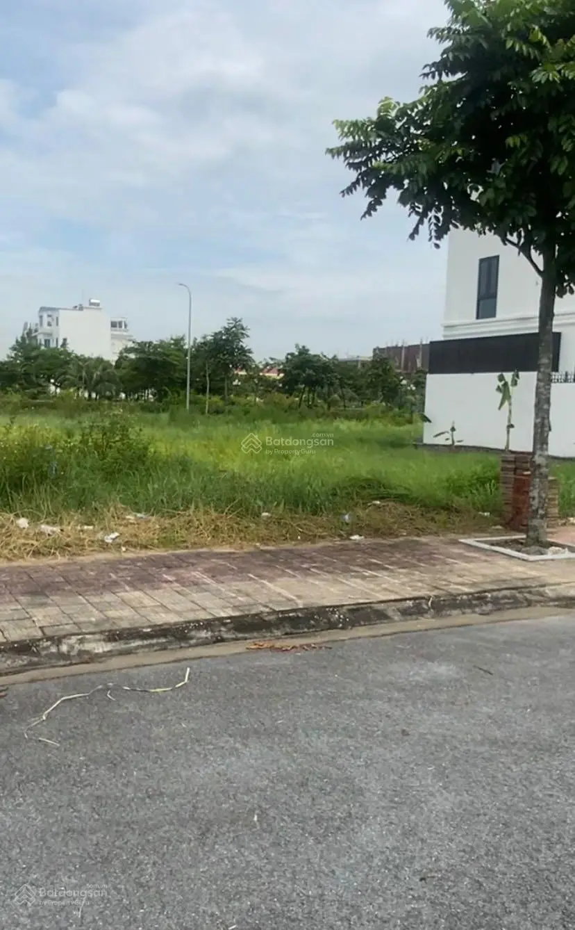 Bán lô biệt thự hướng Đông Nam KĐT Vũ Phúc vị trí thoáng đẹp - LH 0984 578 ***