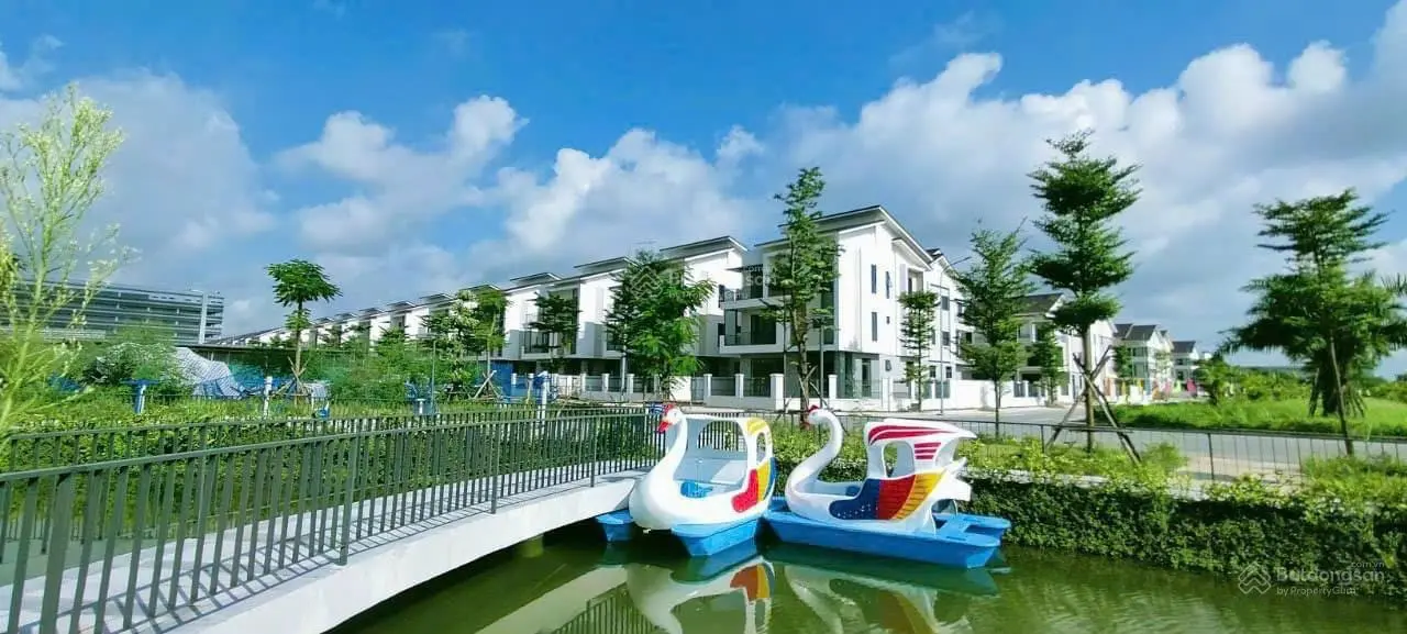 Mở bán biệt thự view hồ phiên bản giới hạn - centa riverside -hướng nam tài lộc -giá gốc chủ đầu tư
