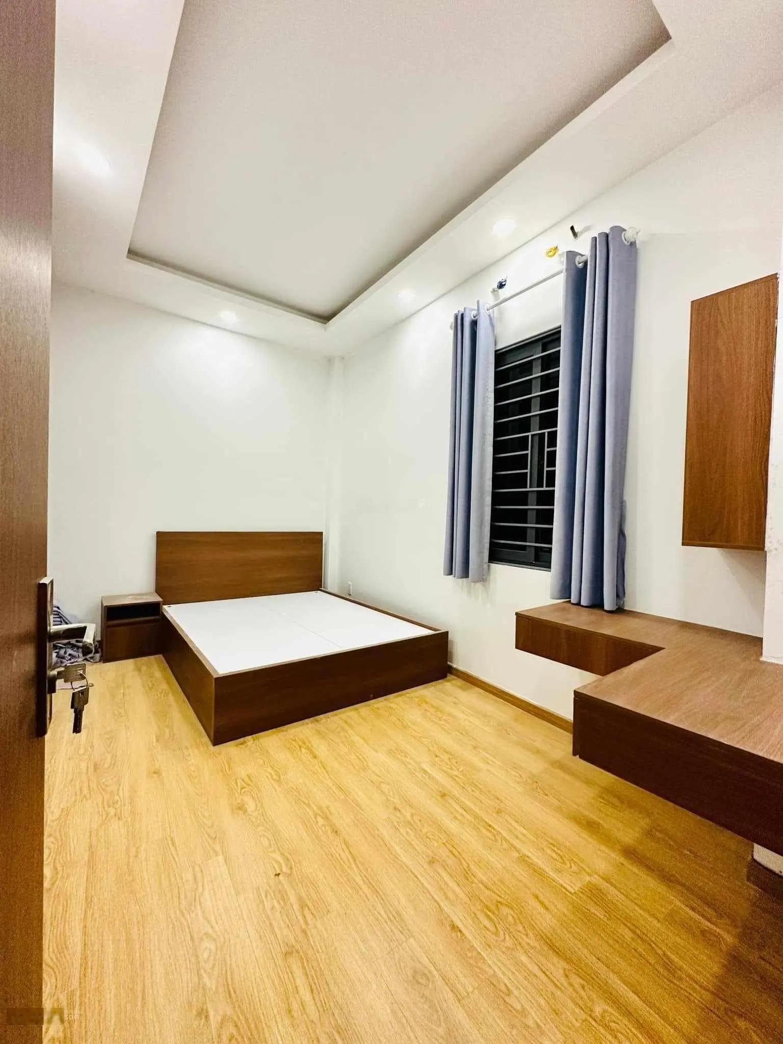 Chủ Cần Tiền Bán Gấp Nhà Nguyễn Trãi Q1 40m2 giá 1T1L 2PN 2WC giá 2tỷ350TL