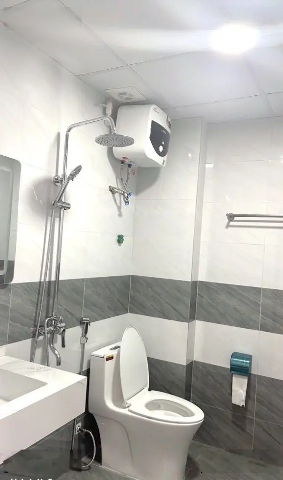 Nhà ngã tư Bạch Mai, Đại La, nhà mới, 5T, chỉ 6 tỷ
