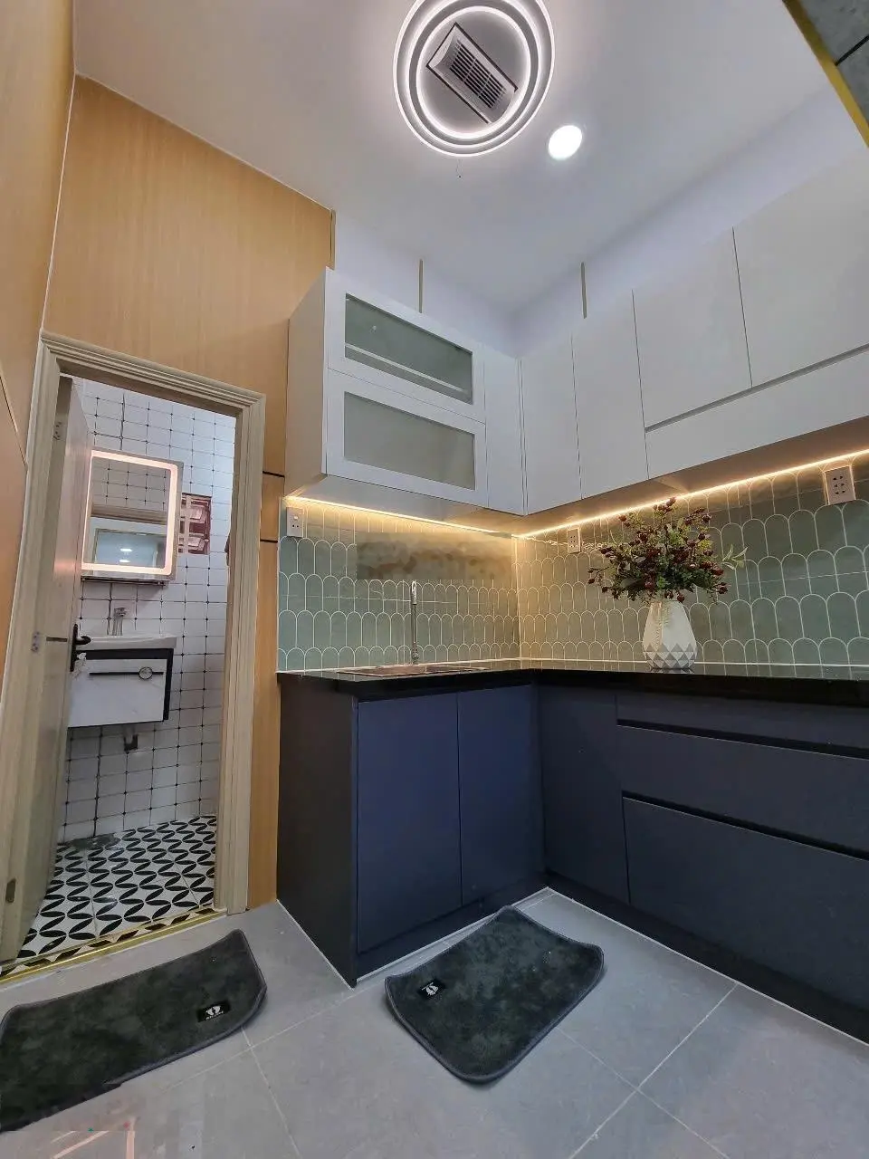 Siêu phẩm mini nhà đường 8, Tam Bình. Thủ Đức Đường xe tải vào tận trước nhà, cách MT tầm 30m 3PN