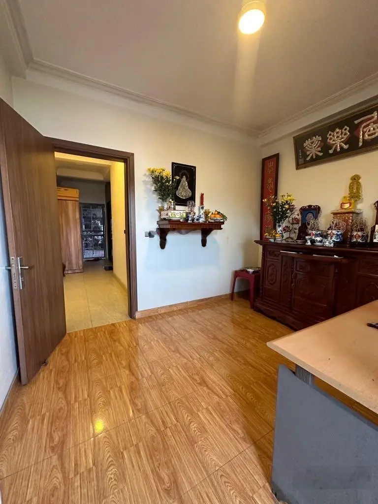 Chính chủ bán nhà phố Tam Trinh, kinh doanh,thang máy, không dính QH, 67m2, 5tầng, giá 16 tỷ có TL