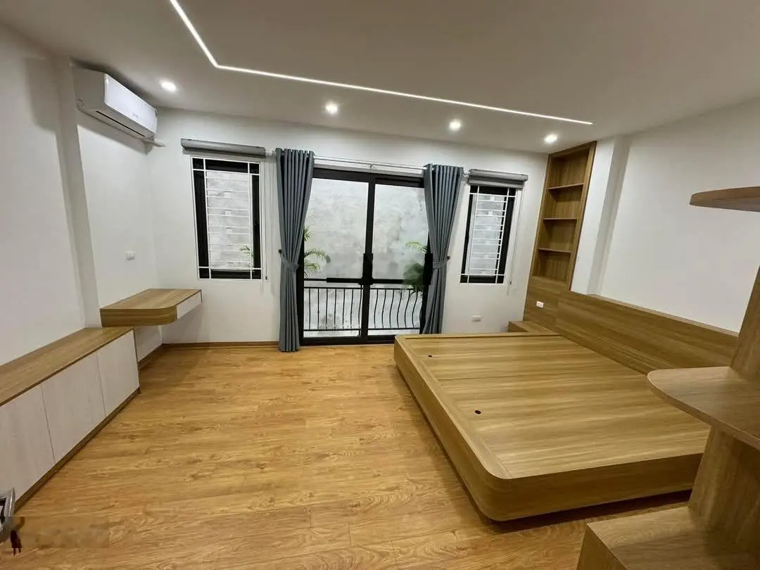 Giảm chào bán gấp nhà phố thái hà thang máy 35m, 7t, mt 5,2m, giá 11,4 tỷ, đống đa. 0971685580