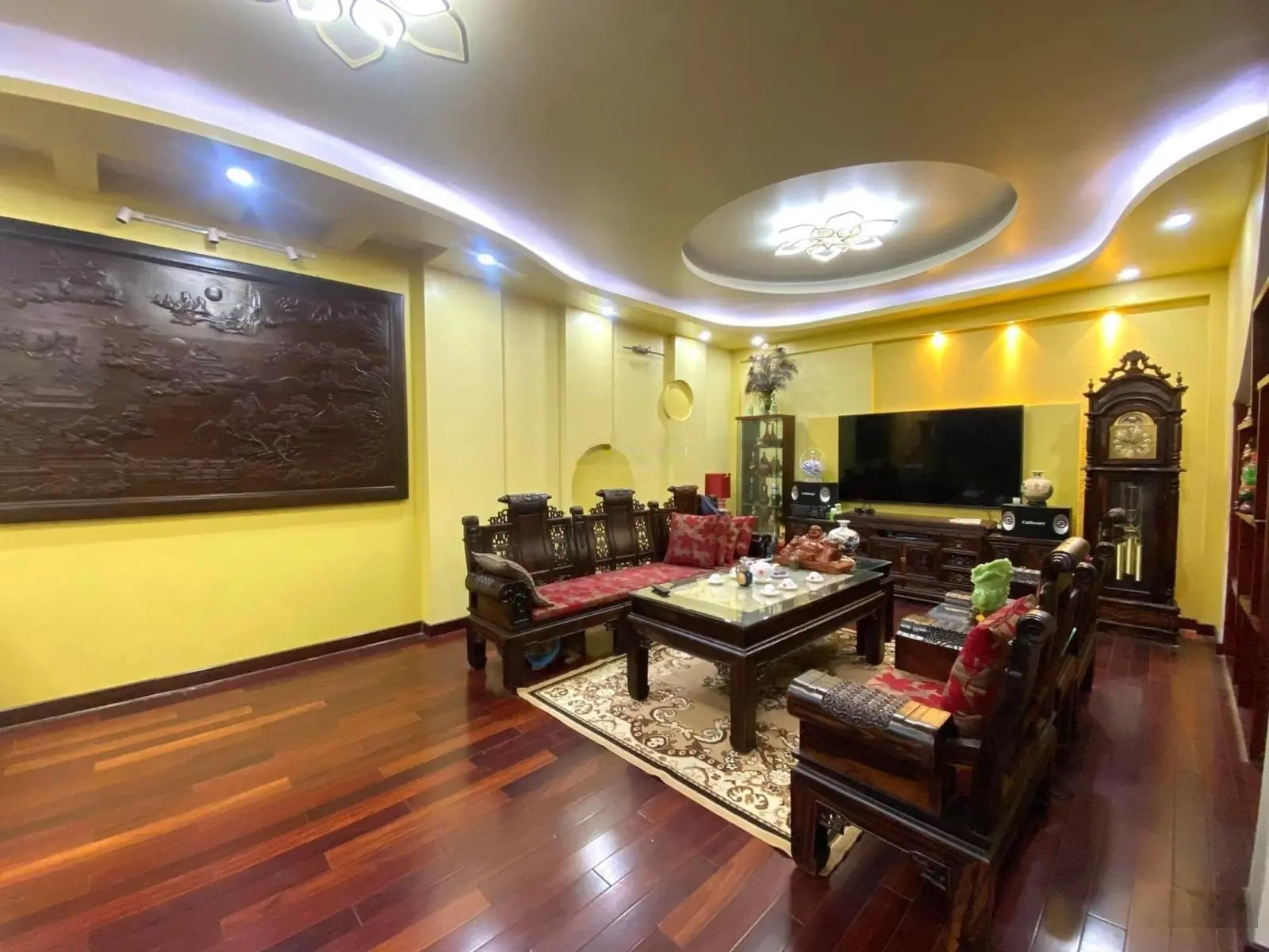 Bán nhà Liễu Giai ngay ngã tư Văn Cao Liễu Giai 58m2 5 tầng mặt tiền 6m giá hơn 12 tỷ