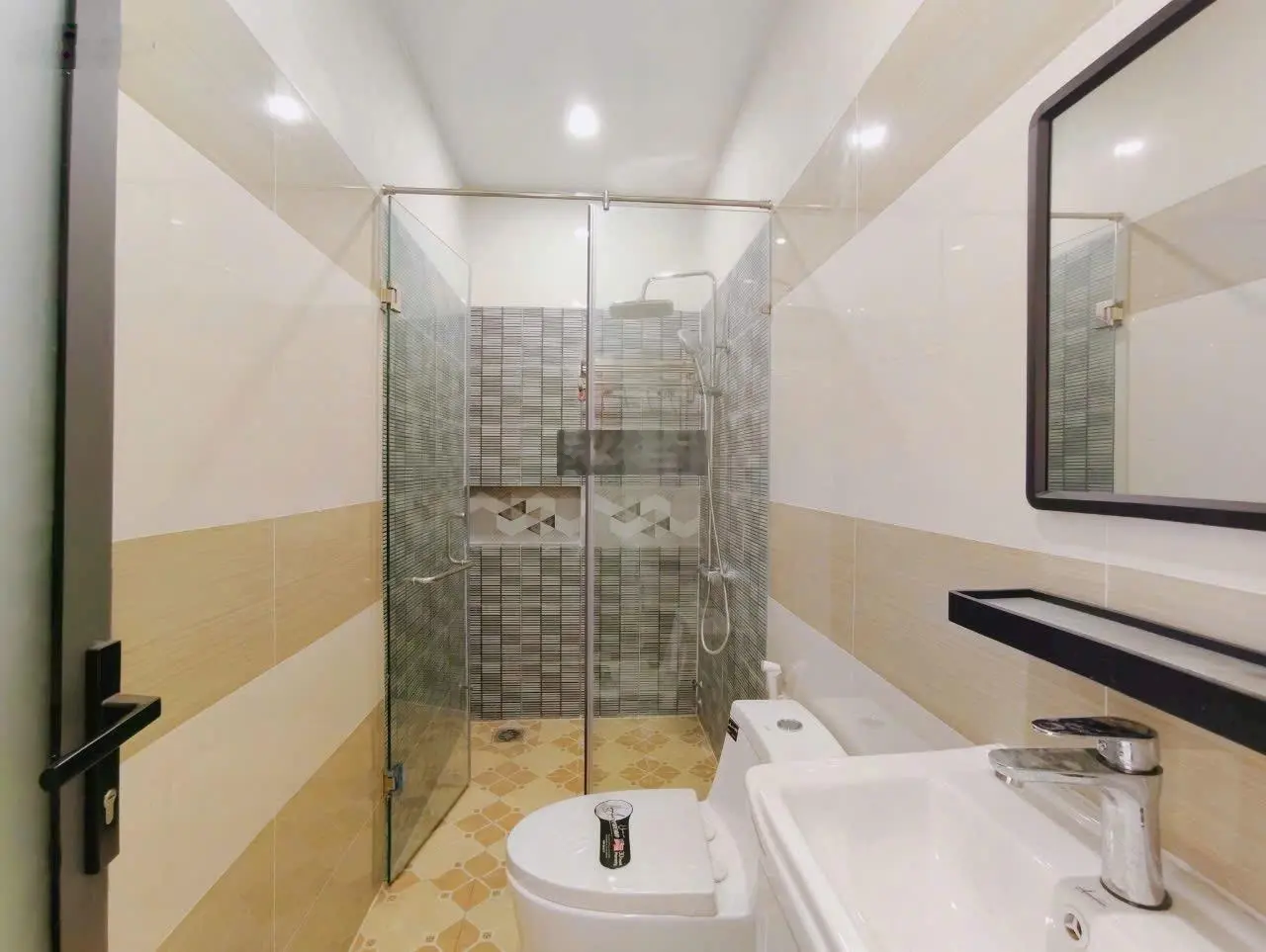 Bán nhà đường số 8 KDC Xuyên Á, 1T, 2L nhà mới đẹp | 5x16m | Sổ hồng riêng