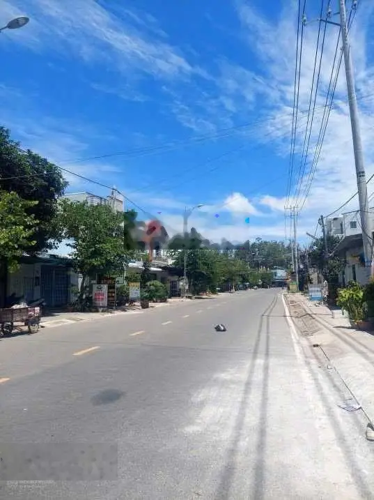 Cần ra nhanh lô đất 120m2/SHR, MTĐ Nguyễn Đắc Thắng gần THPT Trần Văn Hoài, Tiền Giang. Giá 650tr