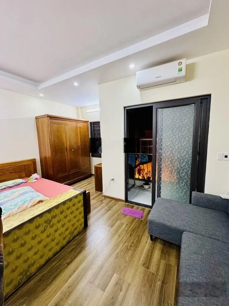 Bán nhà phố Minh Khai - 5 tầng đẹp long lanh - chỉ 200 triệu/m2