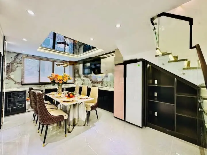 Chỉ nhỉn 4 tỷ sỡ hữu ngay căn nhà ngay đường số 3,Trường Thọ,Thủ Đức. Đang cho thuê có thu nhập