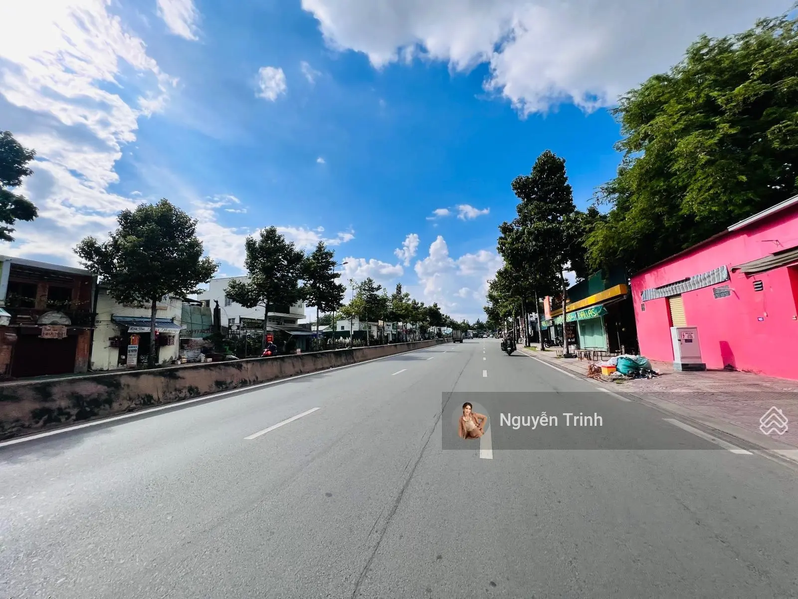 Bán gấp nhà biệt thự gỗ có view hồ, cây cảnh thoáng mát ngay MT Vành Đai, ngang 10m, Hơn 50Tr/m2
