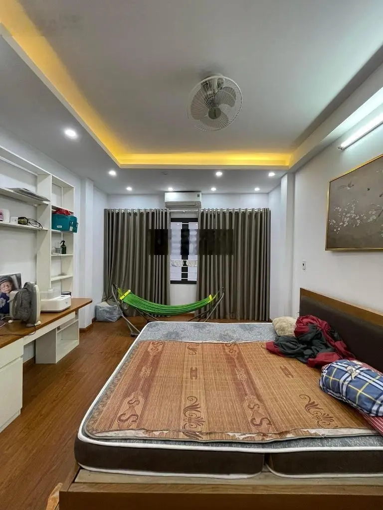 Nhà mặt phố Hoàng Hoa Thám, kinh doanh, 17.5 tỷ