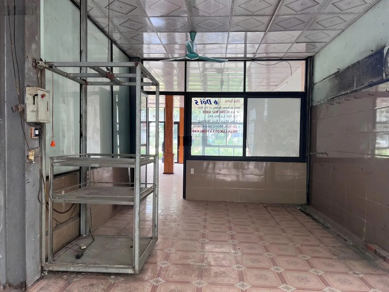 Bán nhà mặt phố tại đường 6A, Thị trấn Xuân Mai, Chương Mỹ, Hà Nội, giá thỏa thuận, 142.5m2